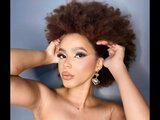 Camshow free photos AfroditaBenz