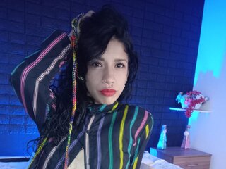 Jasmin shows live AstriRobles