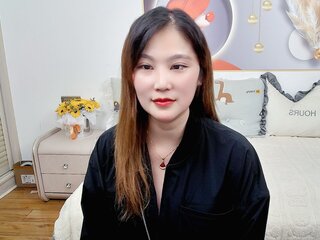 Naked cam webcam EmilyLoewen