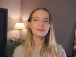Shows free webcam RessieKaua